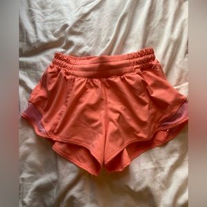 Lululemon Hotty hot shorts 2.5” pop orange